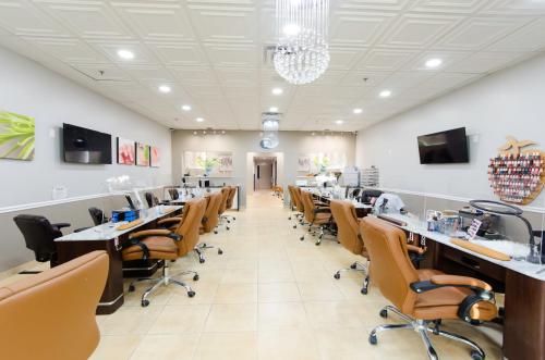 Image for Sandy Nails and Spa with ID of: 4776547
