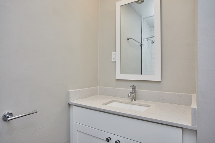 Image for Ethan on Evans Apartments - ViveLA with ID of: 4824285