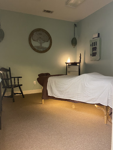 Image for Healing Cypress Massage Therapy with ID of: 4836580