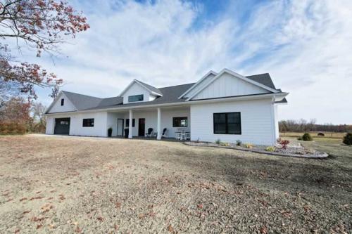Image for E.L. Builders LLC with ID of: 4870398