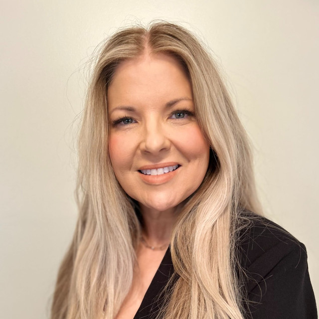 Image for Angie Lee with ID of: 6118847