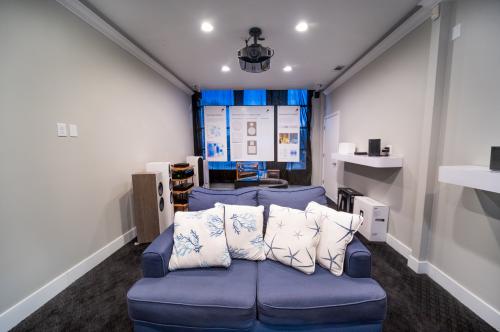 Image for OTS Home Theater with ID of: 4937368