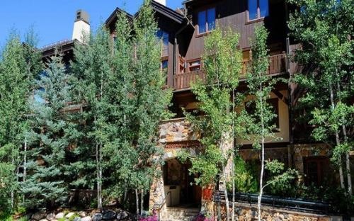 Image for One Vacation Place with ID of: 4965570