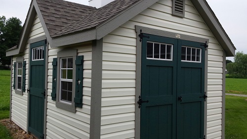 Image for Backyard & Beyond with ID of: 4998490