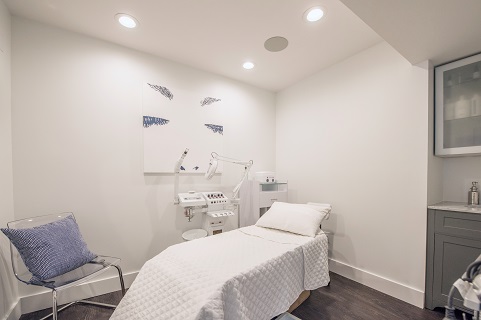 Image for Hourglass Aesthetics & Salon with ID of: 5015595