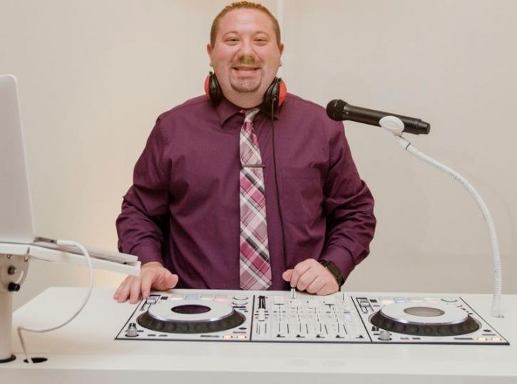 Image for Enloe Entertainment with ID of: 5053863