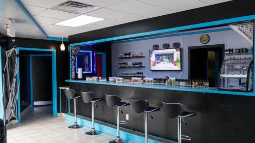 Image for VapeXcape Store & Lounge with ID of: 5066593