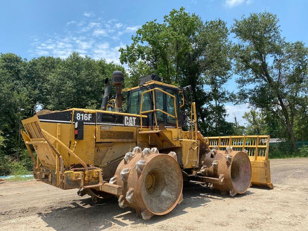 Image for 2002 CAT 816F | Vibratory Roller with ID of: 5086949
