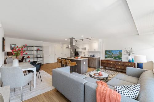 Image for The Dane Apartments with ID of: 5107279