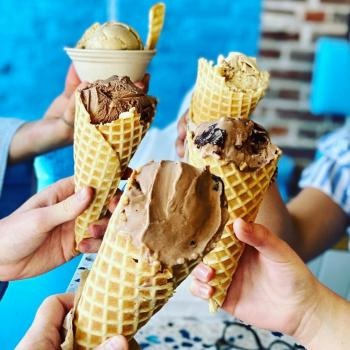 Image for Chill Bros Scoop Shop with ID of: 5127339
