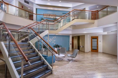 Image for Executive Office Link with ID of: 5190173