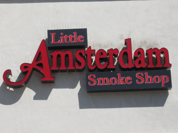 Image for Little Amsterdam Smoke Shop with ID of: 623049