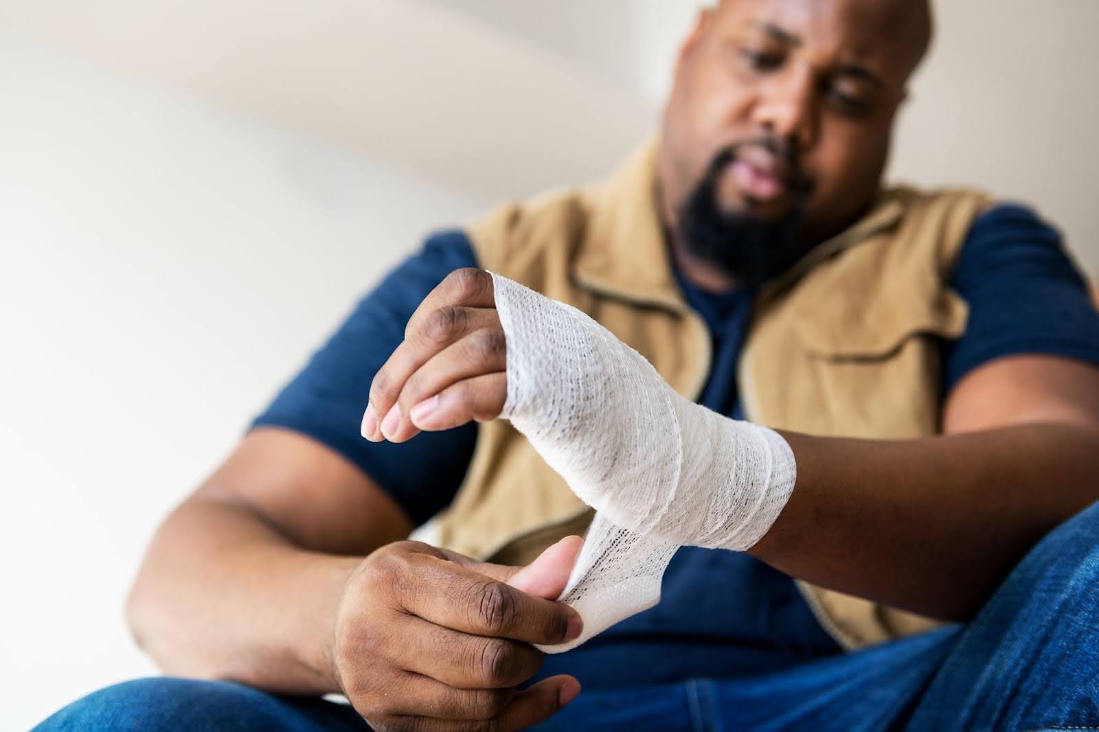 Image for Top Work-Related Injuries and How Physical Therapy Gets You Back to Work Faster with ID of: 6237076