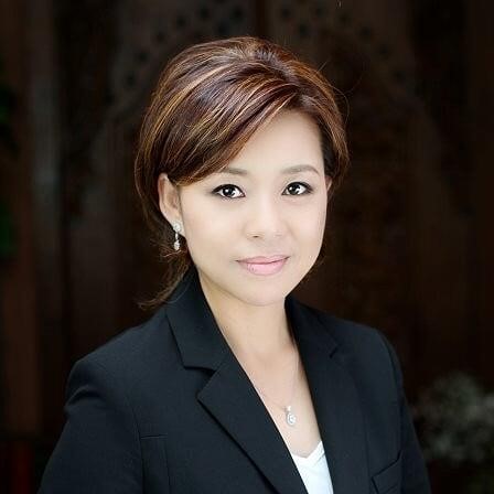 Image for Vivian Jung with ID of: 6238156