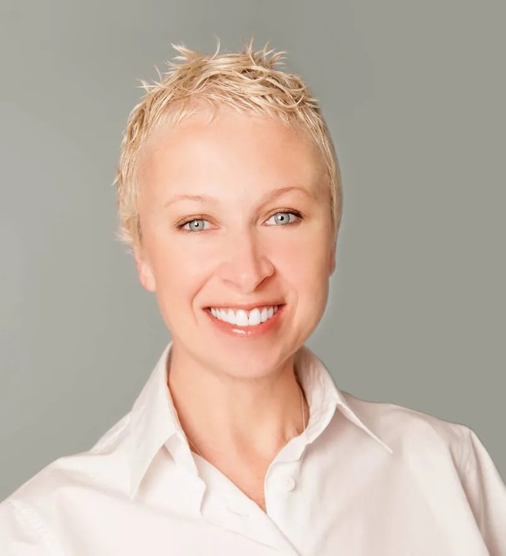 Image for Jennifer Cummings with ID of: 6242900
