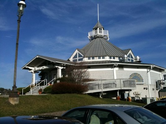 Image for RiverWatch Restaurant & Lounge with ID of: 624916