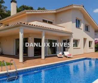 Image for DANLUX INVEST with ID of: 6259105