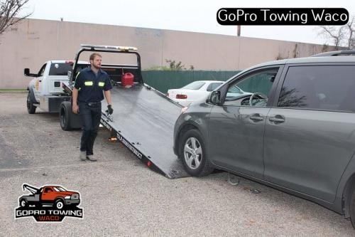 Image for GoPro Towing Waco with ID of: 5247737