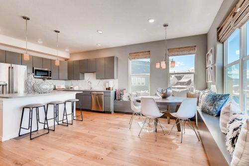 Image for BLVD Builders with ID of: 5254876