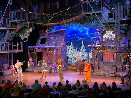 Image for Hatfield & McCoy Dinner Show with ID of: 5258192