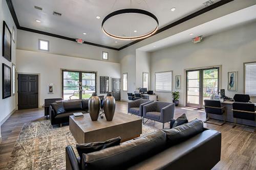 Image for Laurel Canyon Apartment Homes with ID of: 5302013