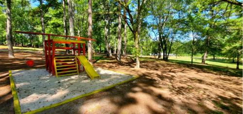 Image for North Shore Landing with ID of: 5339840