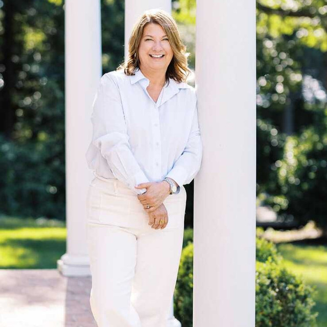 Image for Debbie Mangold Lipscomb with ID of: 6307984