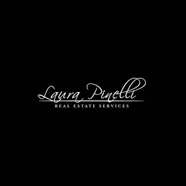 Image for Laura Pinelli with ID of: 6310071