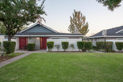 Image for Lantern Bay Apartment Homes with ID of: 5419840