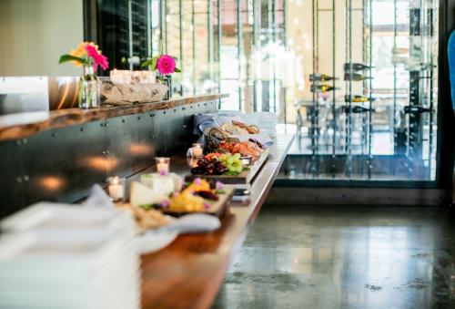 Image for Headwaters Catering with ID of: 5447924