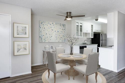 Image for Grove House Apartments with ID of: 5484274