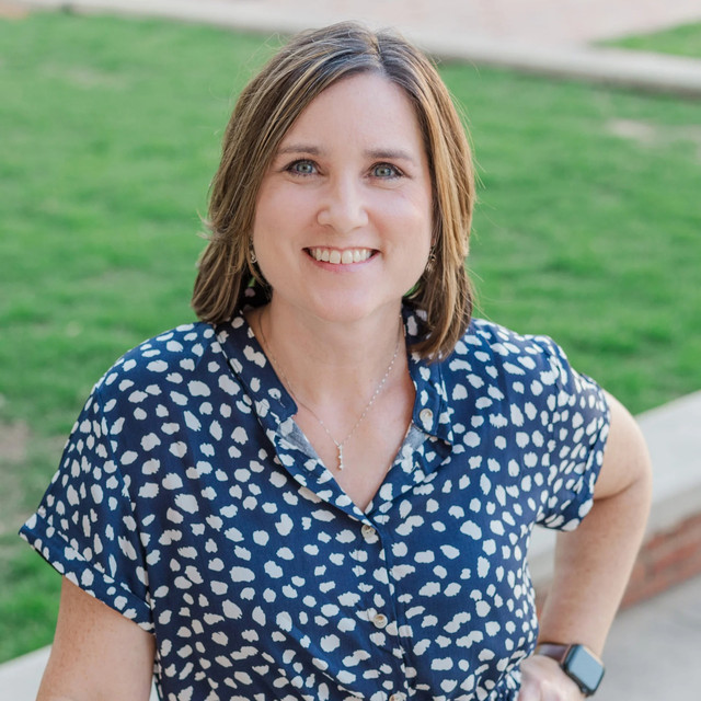 Image for Kim Tullos with ID of: 6392317