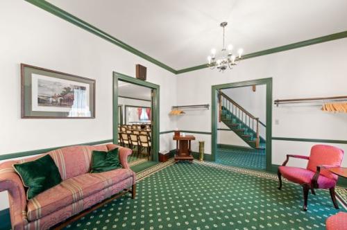 Image for Bishop-Hastings Funeral Home with ID of: 5501483