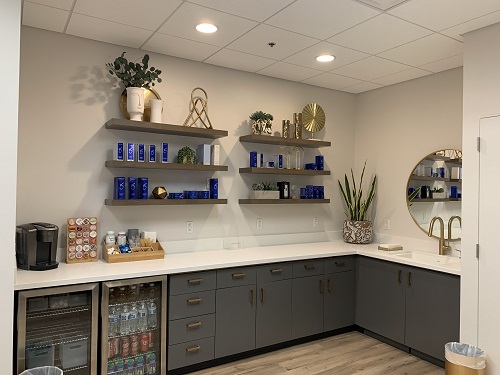 Image for Auri Aesthetics with ID of: 5502531