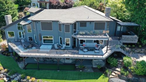 Image for JB Built Deck Builder Seattle with ID of: 5510530