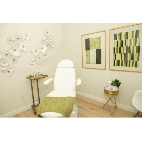 Image for Uptown Medispa Chandler with ID of: 5521071