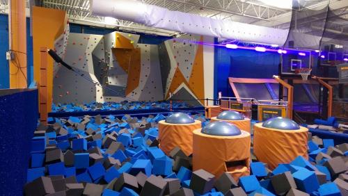 Image for Sky Zone Trampoline Park with ID of: 5543515
