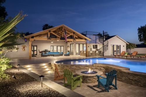 Image for Venetian Outdoors with ID of: 5555999