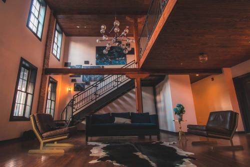Image for 613 Portland with ID of: 5566655