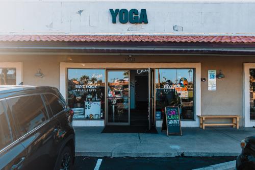 Image for Hot Yoga University with ID of: 5588253