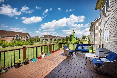Image for Royal Deck with ID of: 5607103