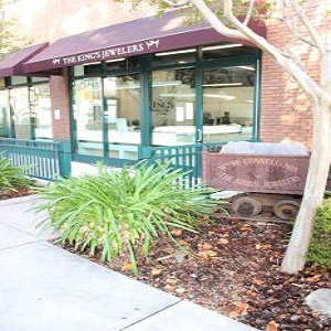 Image for The King's Jewelers with ID of: 5610259