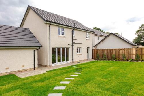 Image for Dundas Estates with ID of: 5642070