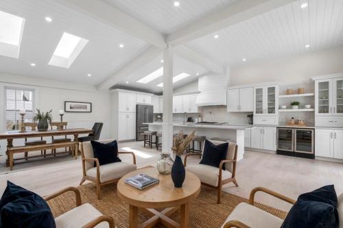 Image for Willis + Tierney with ID of: 5642725