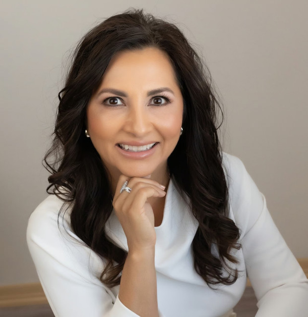 Image for Lidia Suarez with ID of: 6452948