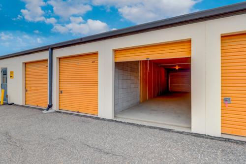 Image for Mini Mall Storage with ID of: 5650856