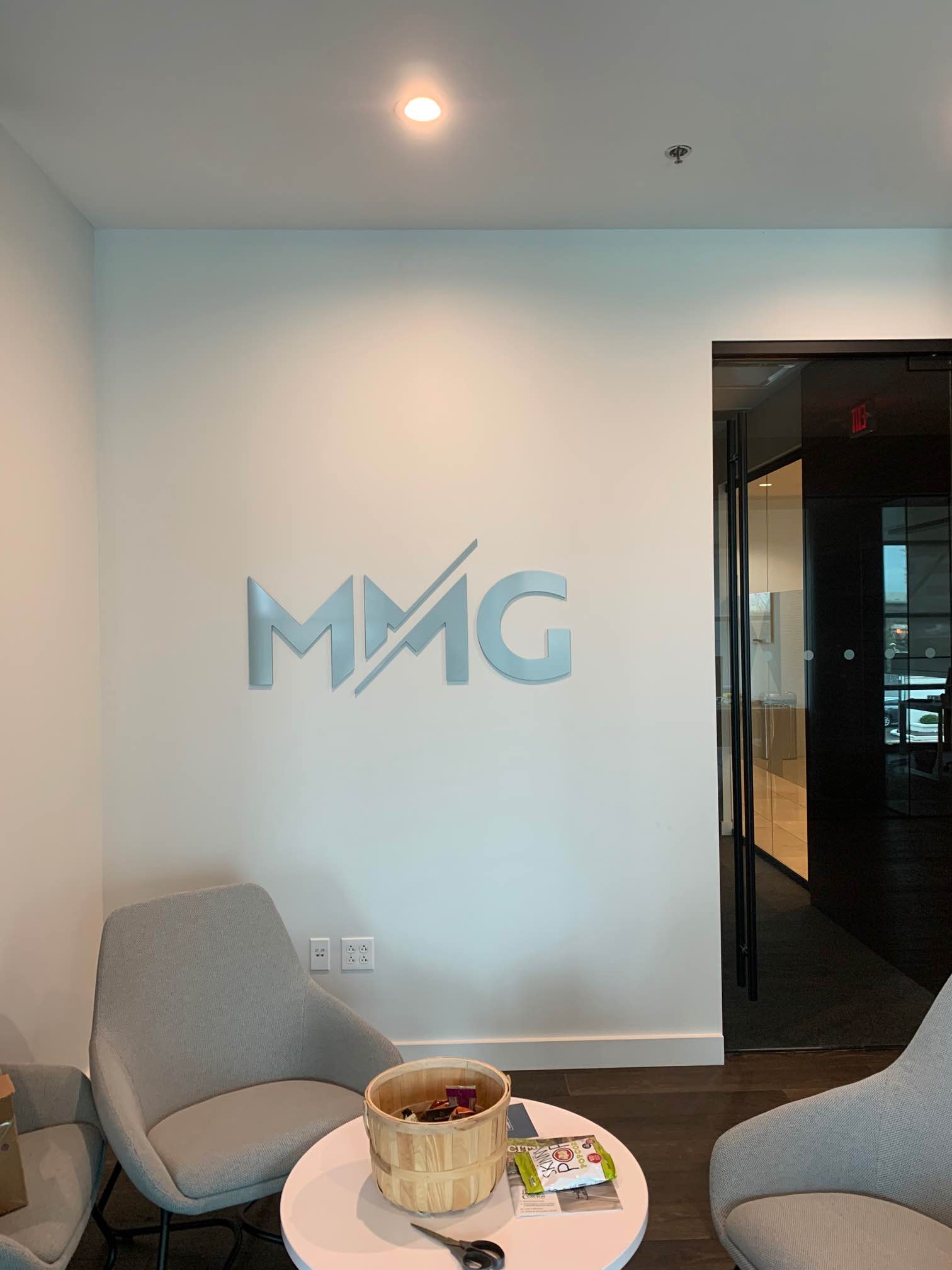 Image for Landmark Sign Company with ID of: 5654620
