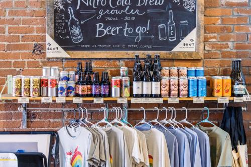 Image for De Fer Coffee & Tea with ID of: 5655072