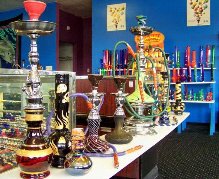 Image for Little Amsterdam Smoke Shop with ID of: 646720