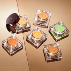Image for How to Use a Concealer Like A Pro, According to MUAs with ID of: 6467759